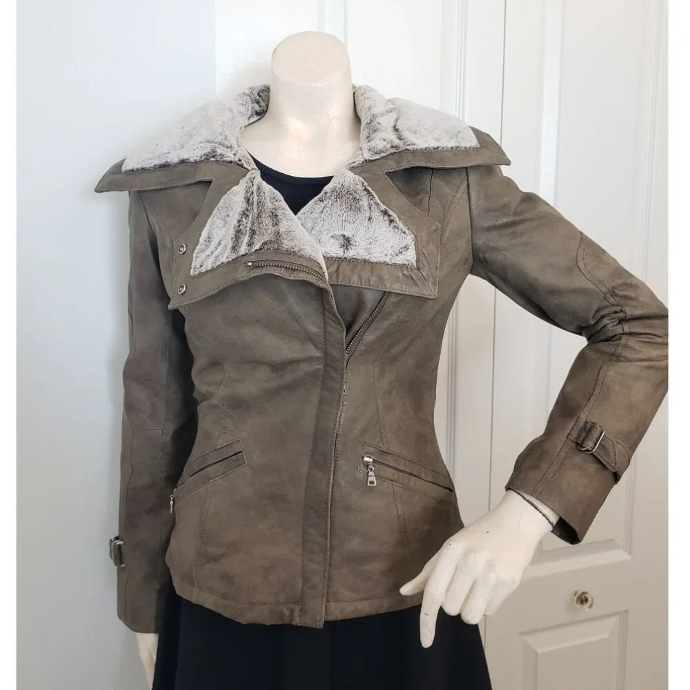 Danier  Leather Moto Jacket Sz XXS